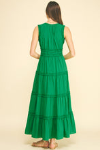 Load image into Gallery viewer, Kelly Green Tiered Maxi Dress
