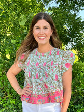 Load image into Gallery viewer, Mint Flutter Sleeve Pleated Top
