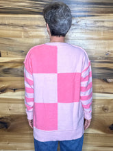 Load image into Gallery viewer, Pink Checkered Sweater
