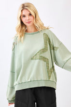 Load image into Gallery viewer, Patchwork Star Oversized Sweatshirt
