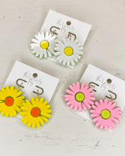 Load image into Gallery viewer, Acrylic Daisy Earrings
