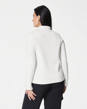 Load image into Gallery viewer, SPANX Airessentials Mock Pullover
