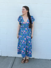 Load image into Gallery viewer, Chrysanthemum Crush Genevieve Dress
