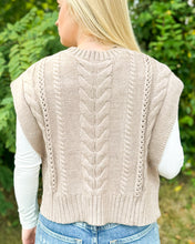 Load image into Gallery viewer, Sleeveless Cable Knit Top
