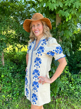 Load image into Gallery viewer, Short Sleeve Floral Embroidery Detail Dress
