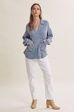 Load image into Gallery viewer, Mineral Washed Double Gauze Pocket Pullover
