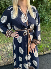 Load image into Gallery viewer, Mix Leaf Print Belted Midi Dress
