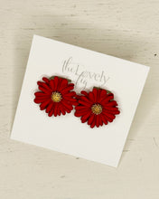 Load image into Gallery viewer, Stella Flower Stud Earrings
