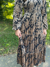 Load image into Gallery viewer, Mesh Velvet Smocked Top Midi Dress￼
