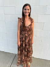 Load image into Gallery viewer, Sweetheart Neckline Floral Chiffon Ruffle Tiered Dress

