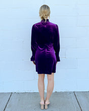 Load image into Gallery viewer, Milla Mock Neck Velvet Dress Purple
