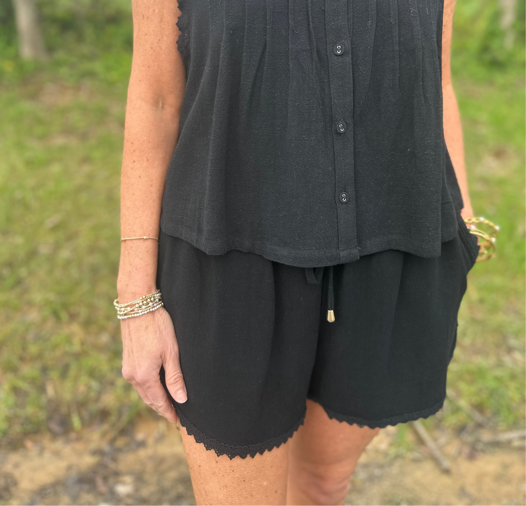 Soft Linen Tulip Shorts