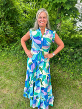 Load image into Gallery viewer, Leaf Print Button Down Tiered Dress
