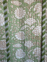 Load image into Gallery viewer, Jane Quilted Tote Bag

