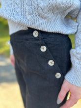 Load image into Gallery viewer, Heavy Twill Wide Pants with Buttons
