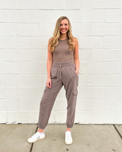 Load image into Gallery viewer, SPANX Out-of-Office Cargo Pant
