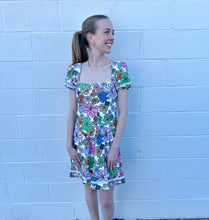 Load image into Gallery viewer, Daisy Smitten Lauren Dress
