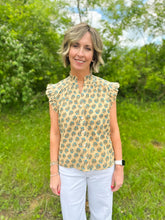 Load image into Gallery viewer, Ruffle Sleeve Flower Print Top
