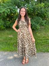 Load image into Gallery viewer, Mossy Outline Carrie Dress
