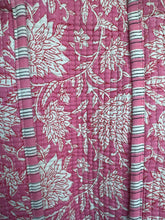 Load image into Gallery viewer, Jane Quilted Tote Bag
