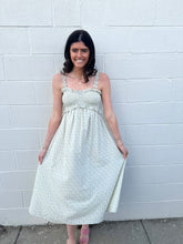Load image into Gallery viewer, Dainty Floral Print Smocked Midi Dress
