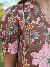 Load image into Gallery viewer, Floral Print Top
