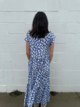 Load image into Gallery viewer, Amelia Print Tiered Button Down Maxi Dress
