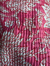 Load image into Gallery viewer, Jane Quilted Tote Bag
