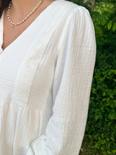 Load image into Gallery viewer, Off White Cotton Gauze Lace Trim Long Sleeve Dress
