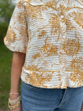 Load image into Gallery viewer, Goldenrod Floral Textured Puff Sleeve Top
