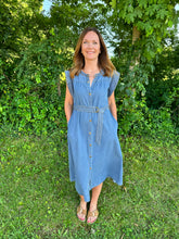 Load image into Gallery viewer, Denim Flutter Sleeve Button Up Midi Dress
