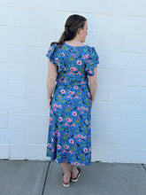 Load image into Gallery viewer, Chrysanthemum Crush Genevieve Dress
