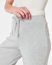 Load image into Gallery viewer, SPANX AirEssentials Wide Leg Pant
