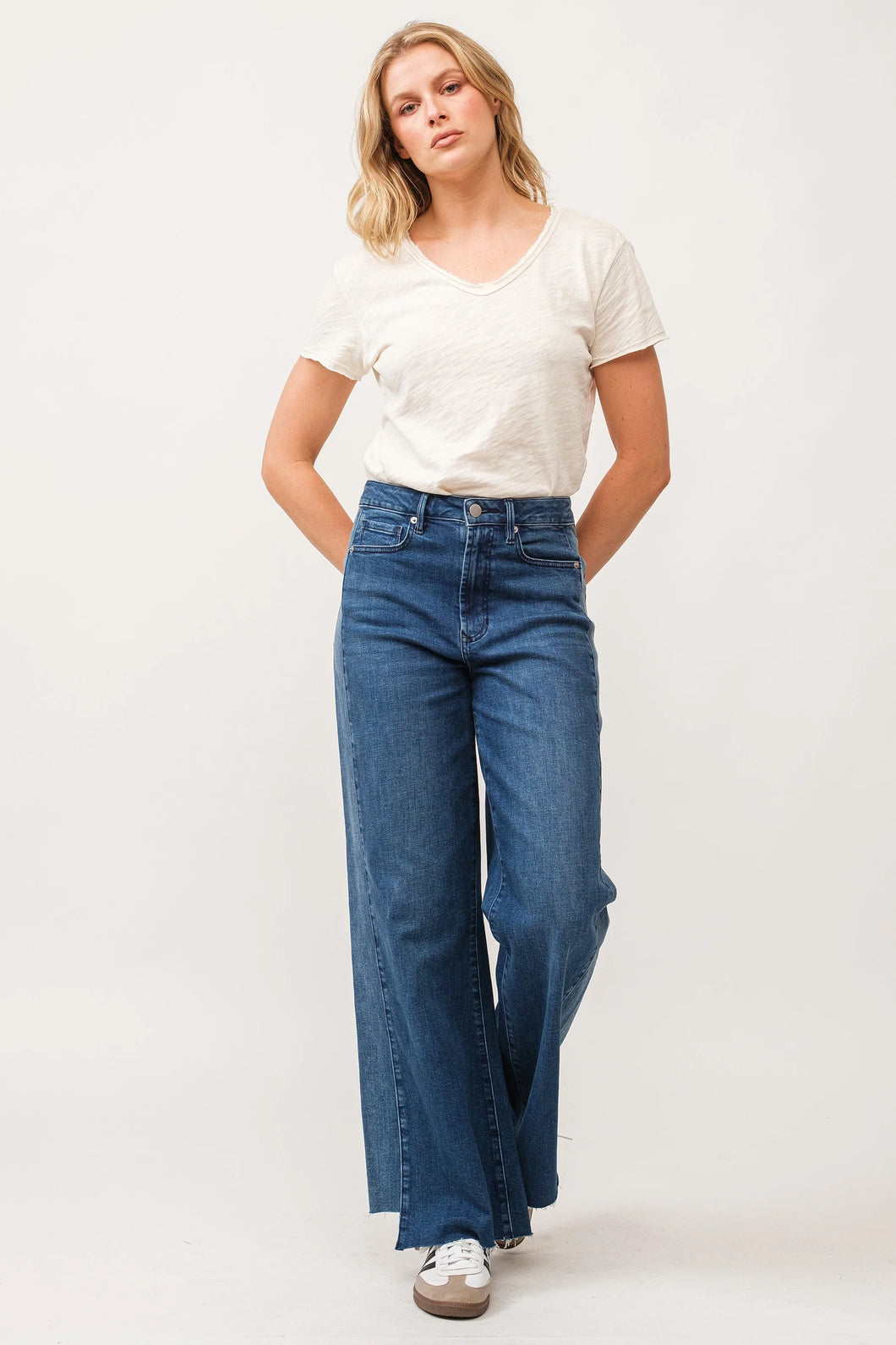 Fiona Super High Rise Wide Leg Jeans - Artic Blue