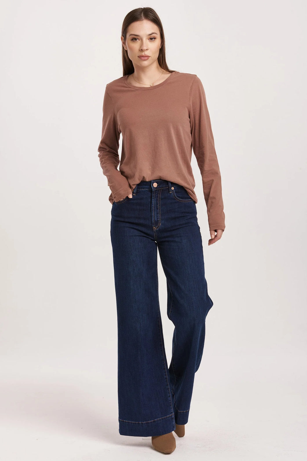 Fiona Super High Rise Wide Leg Jeans - Star Demand