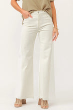 Load image into Gallery viewer, Fiona Super High Rise Wide Leg Jeans - White Wheat
