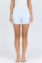 Load image into Gallery viewer, North Hampton Shorts - Skyway Stripe
