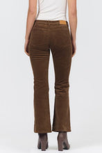 Load image into Gallery viewer, Florence Boot Cut Mid Rise Jeans - Cappucino
