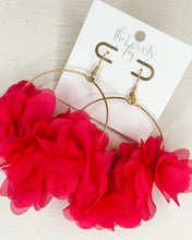 Load image into Gallery viewer, Wrapped Flower Wire Earrings
