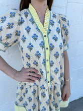 Load image into Gallery viewer, Yellow Floral Print Ruffle Neck Dress
