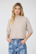 Load image into Gallery viewer, Exposed Seam Drop Shoulder Short Sleeve Pullover
