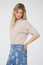 Load image into Gallery viewer, Exposed Seam Drop Shoulder Short Sleeve Pullover
