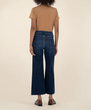 Load image into Gallery viewer, KUT Meg High Rise Wide Leg Raw Hem - Innoxious
