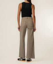Load image into Gallery viewer, KUT Meg High Rise Wide Leg - Milk Tea
