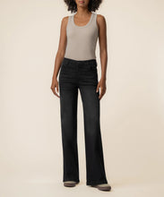Load image into Gallery viewer, KUT Jodi High Rise Wide Straight Leg - Luscious Wash
