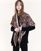 Load image into Gallery viewer, Bandana Petite Paisley Trangular Scarf
