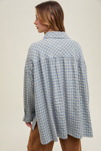 Load image into Gallery viewer, Plaid Button Up Top
