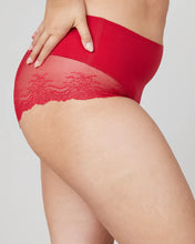 Load image into Gallery viewer, SPANX Undie-tectable® Lace Hi-Hipster Panty
