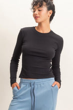 Load image into Gallery viewer, Crew Neck Long Sleeve Top
