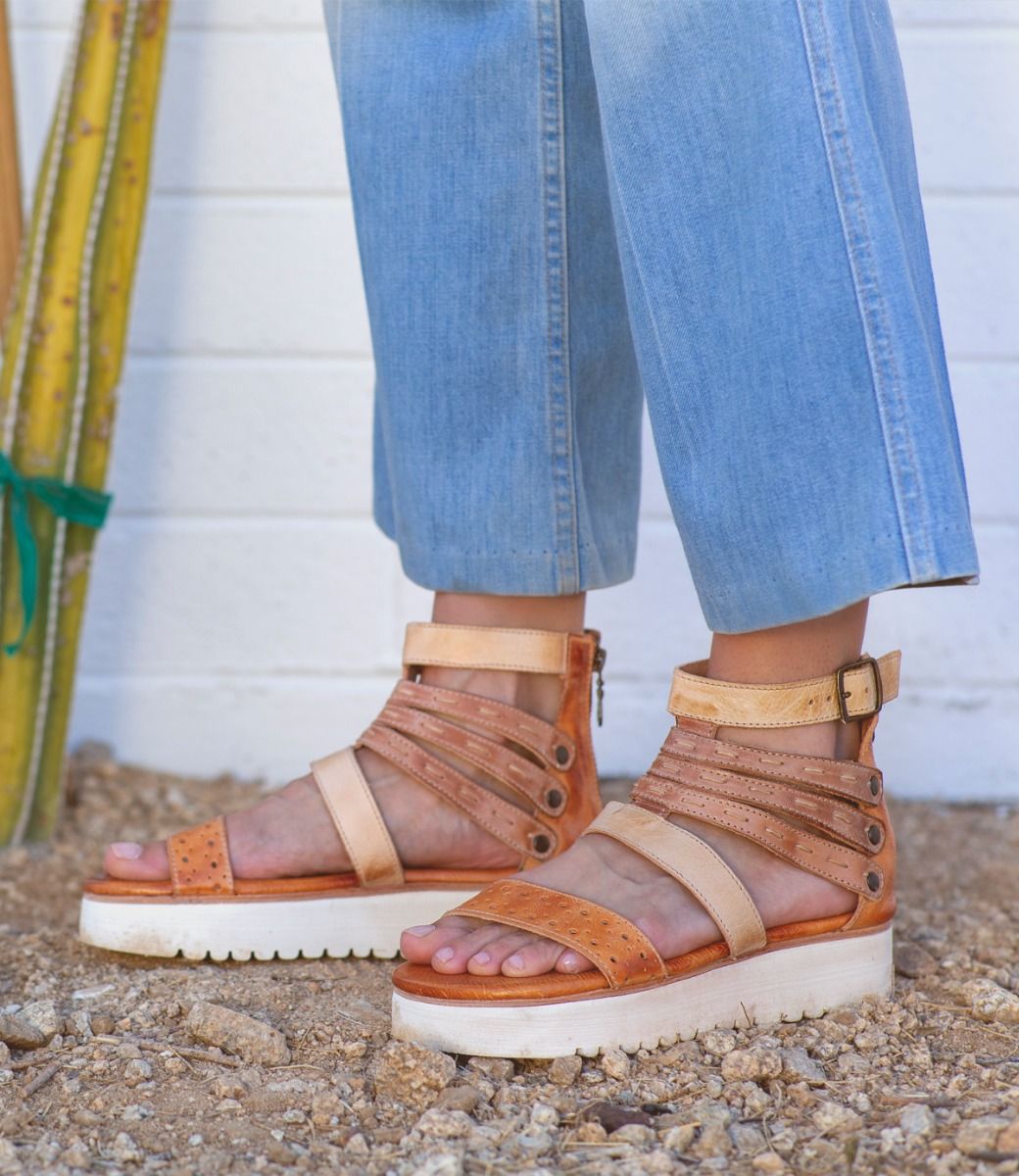 Artemia Sandals - Bedstu